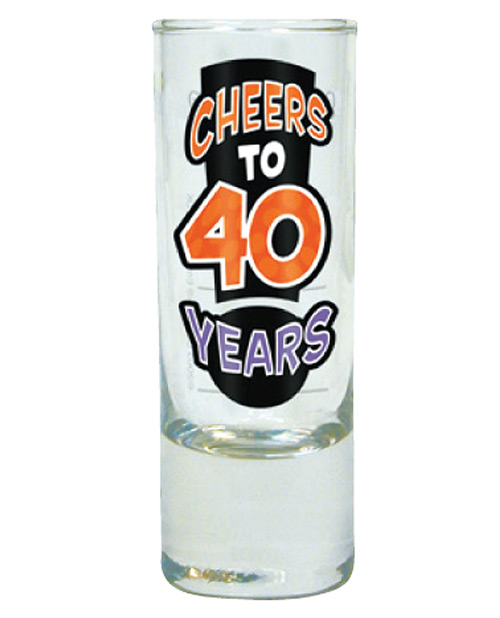 Shot 40 años